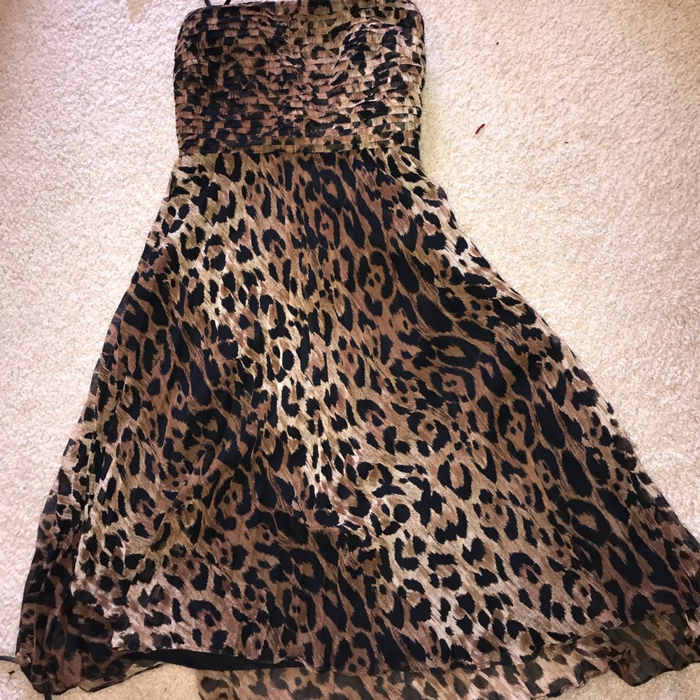 Strapless printed dress